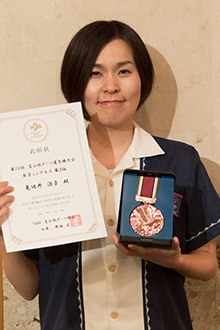 亀廼井 涼子(札幌)